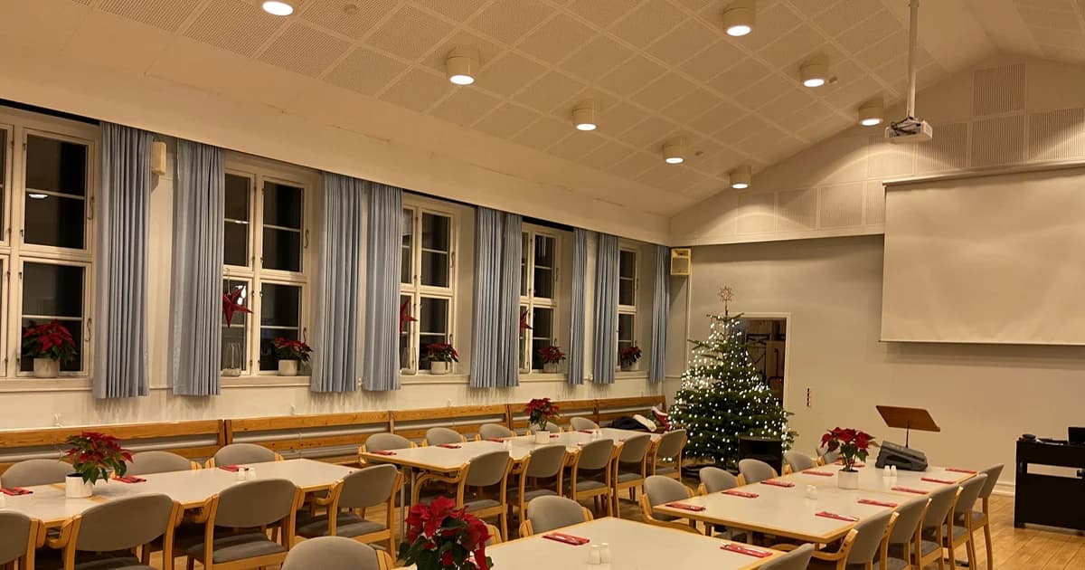 Julefællesspisning Spisning kl. 18 sang og musik kl. 19